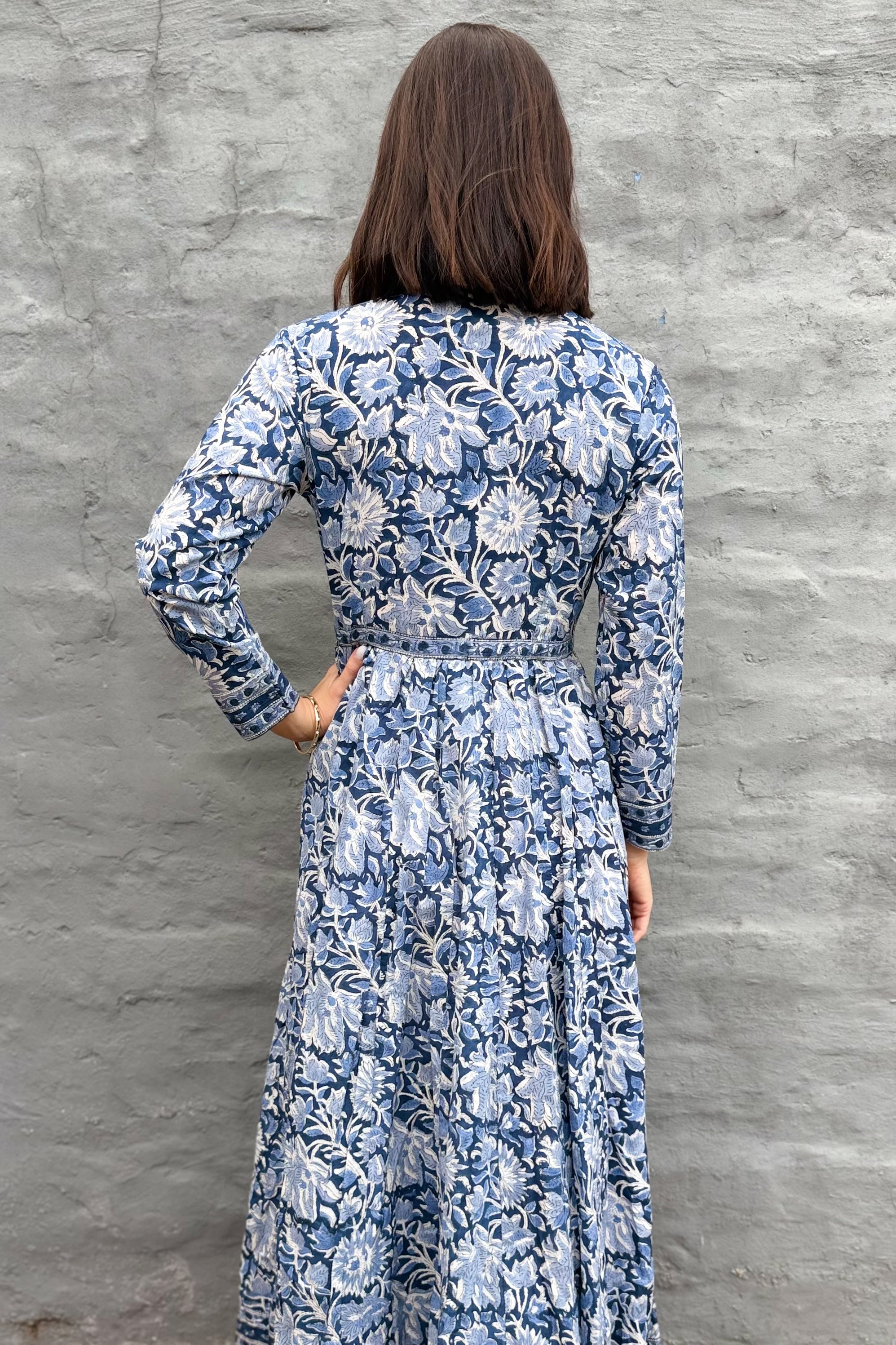 Mabel Dress In Indigo Floral