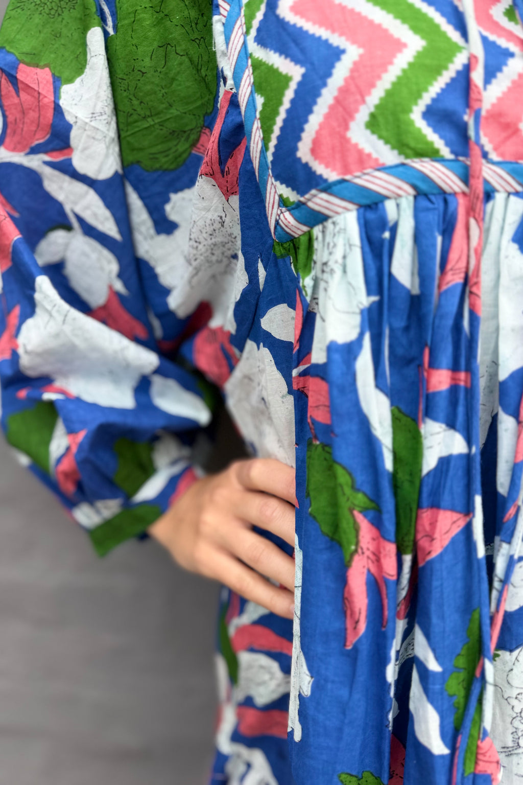 Delilah Dress In Royal Geometric