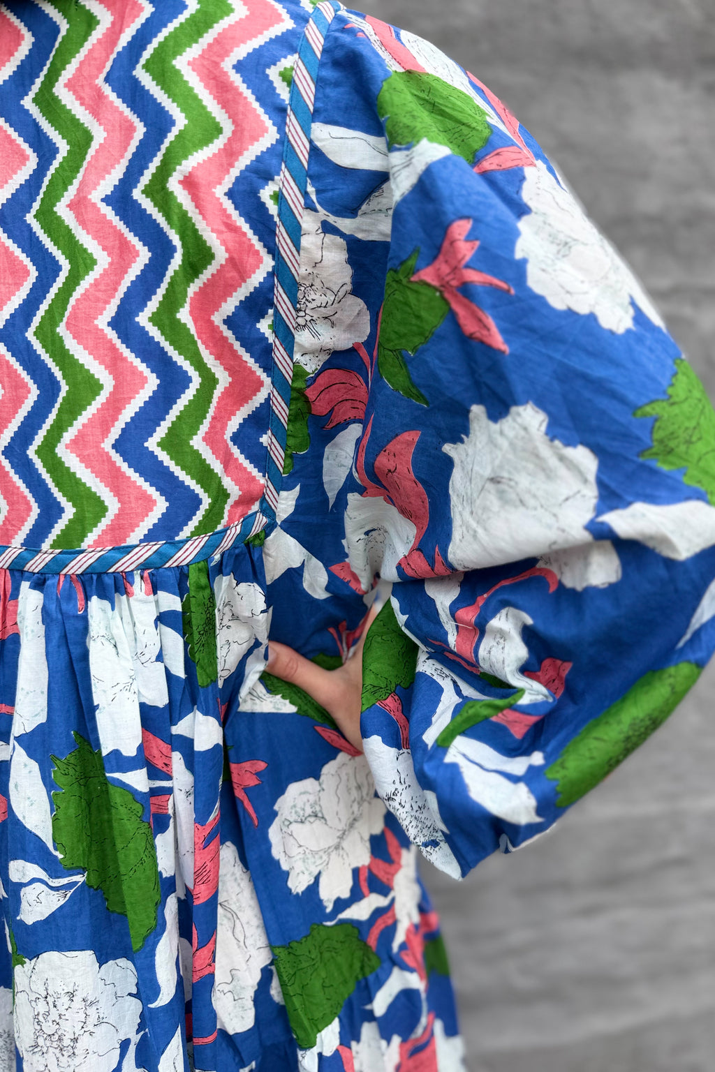 Delilah Dress In Royal Geometric