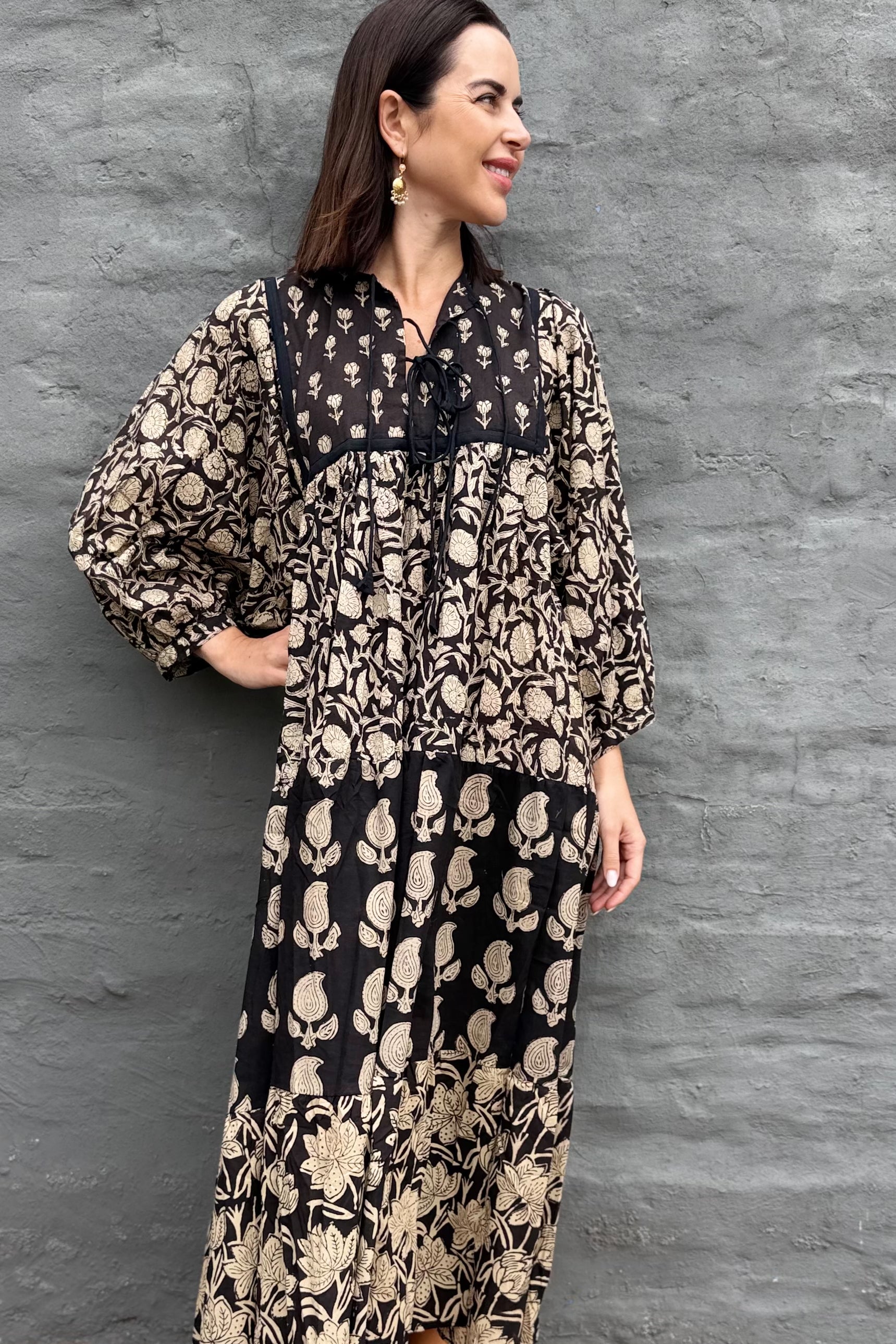 Delilah Dress In Onyx