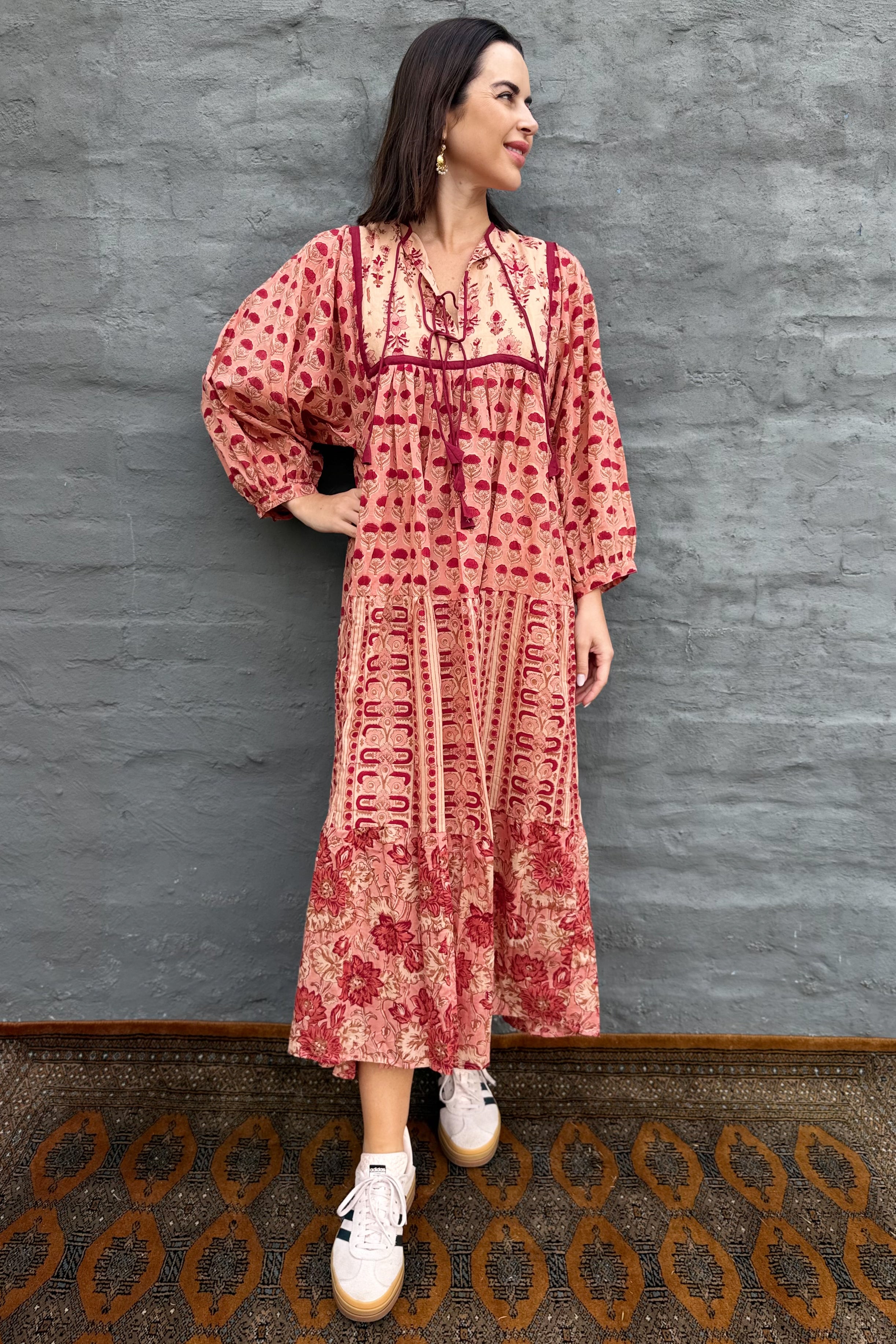 Delilah Dress In Warm Scarlet