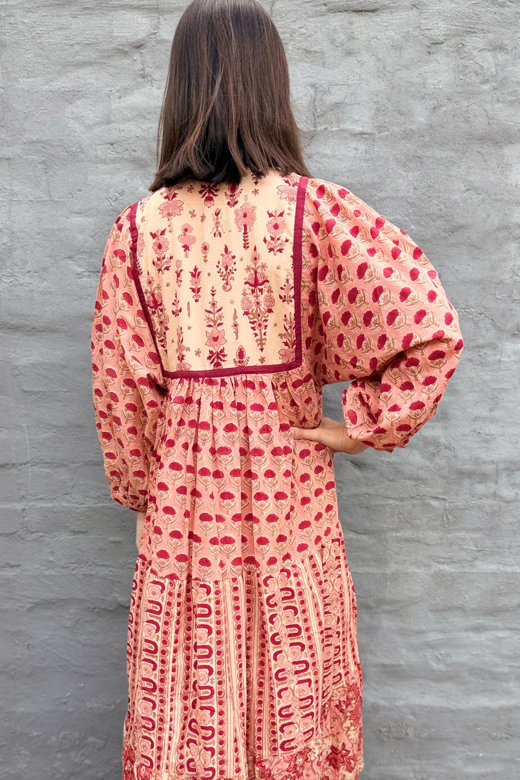 Delilah Dress In Warm Scarlet