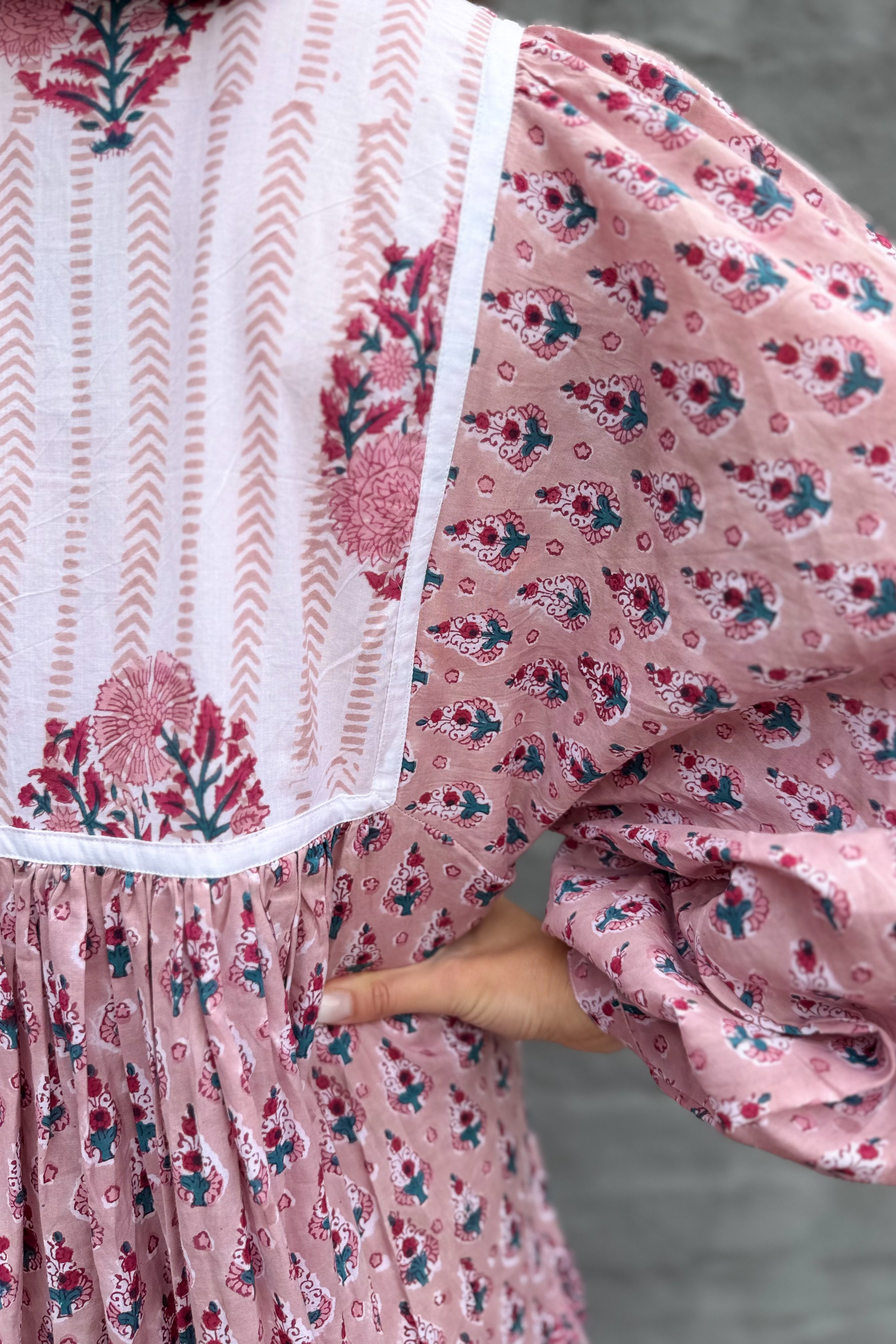 Delilah Dress In Dusty Mauve