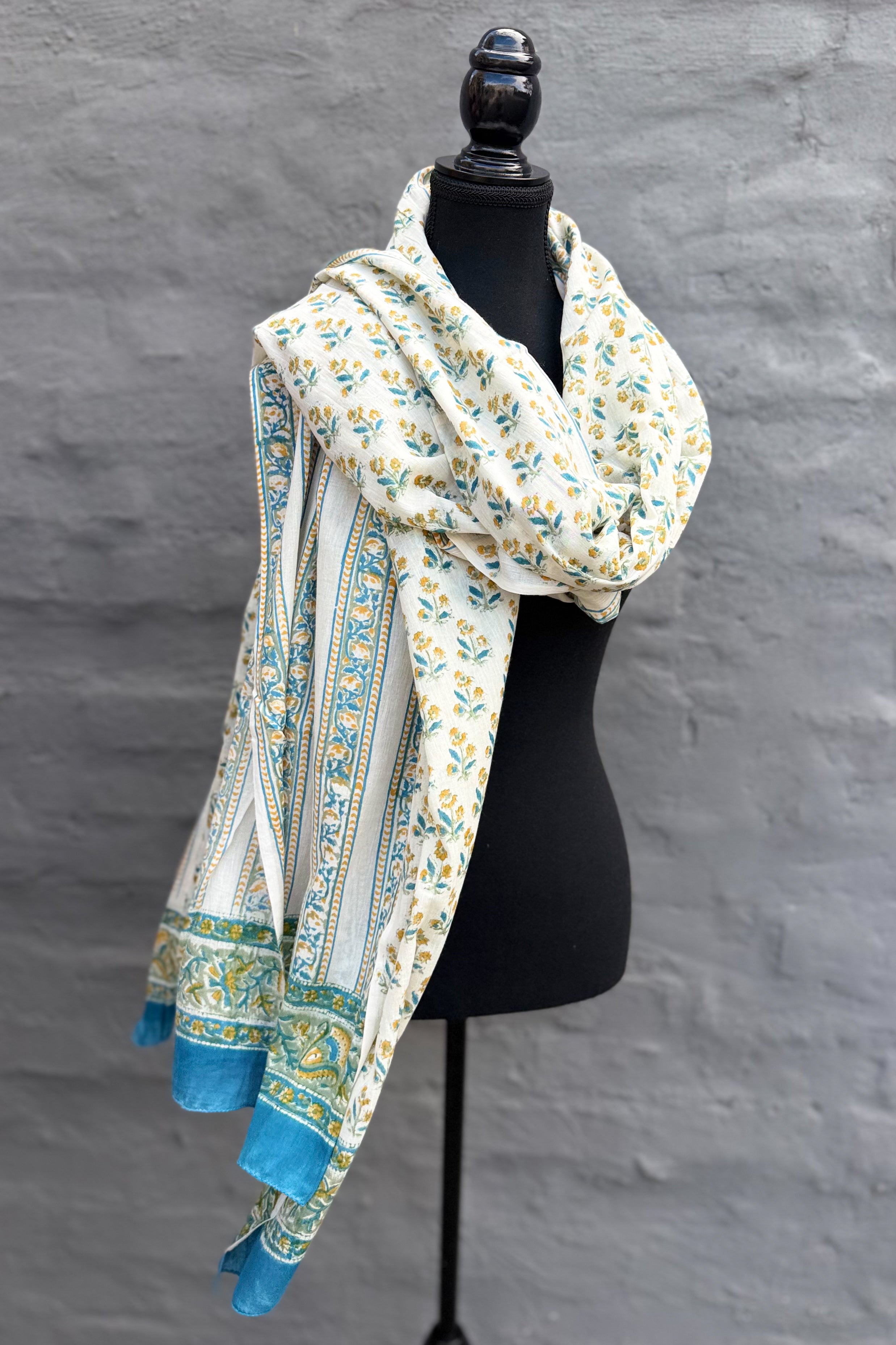 Cotton Dupatta In Jade & Gold