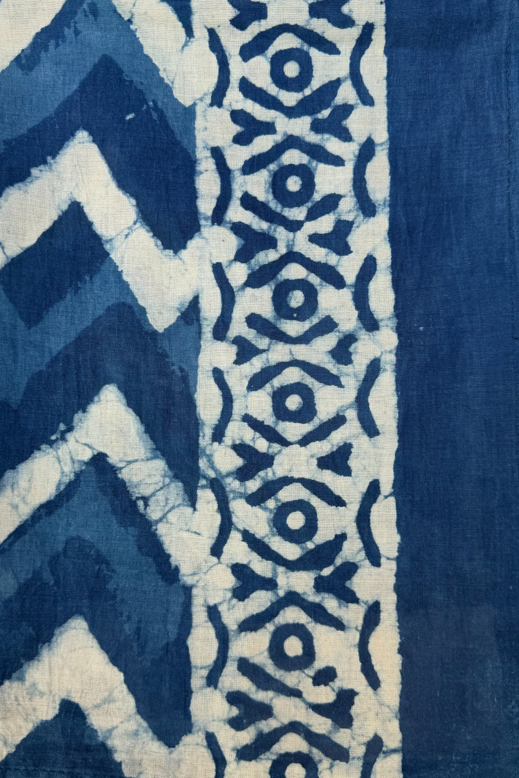 Cotton Scarf In Indigo Zig-Zag