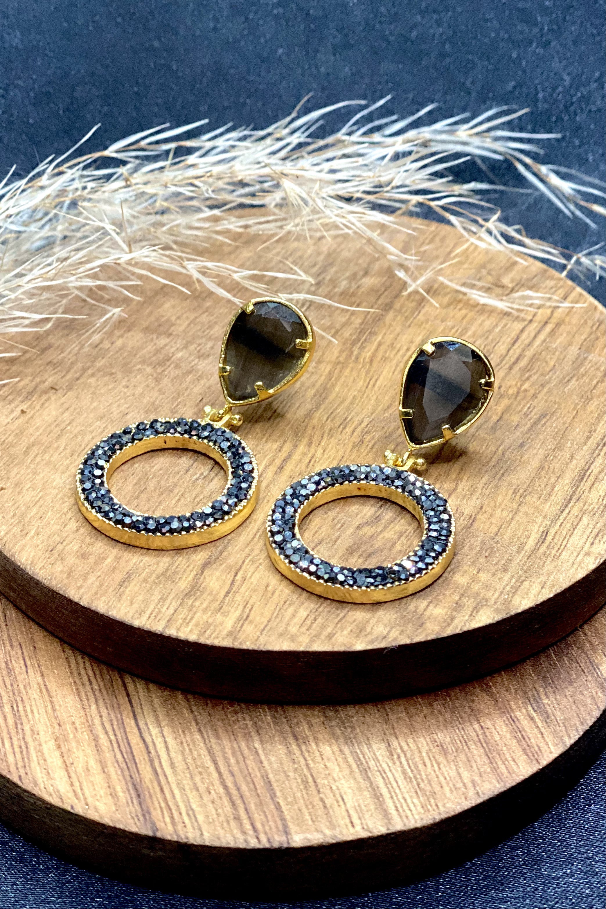 Laila Earrings In Black