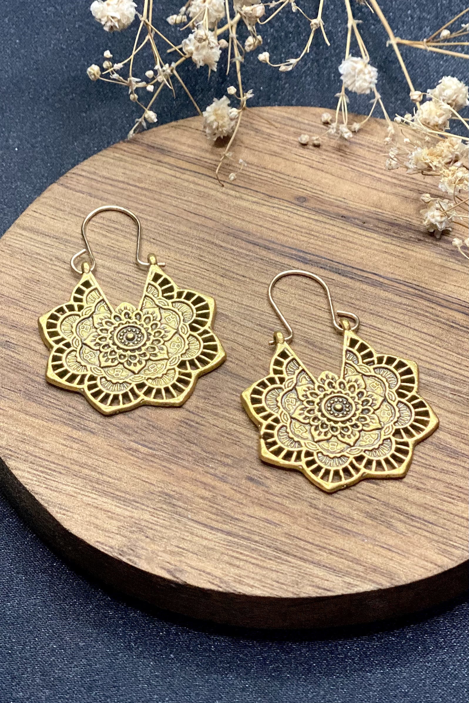 Marigold Hoop Earrings In Gold