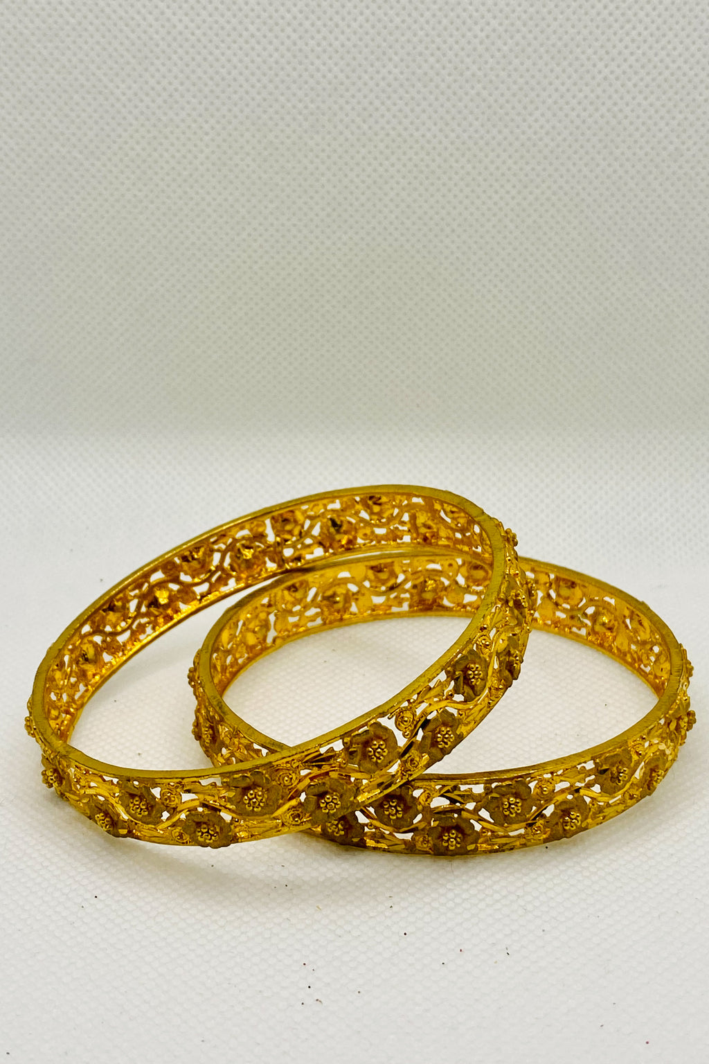 Golden Floral Filigree Bangle 12mm